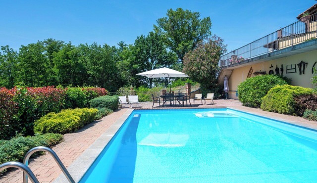 Stunning villa for 5 people with private pool, WIFI, patio, pets allowed and panoramic view