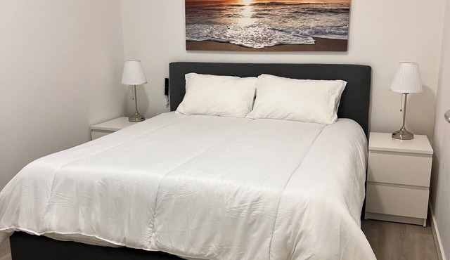 Sunny Sands Apartment