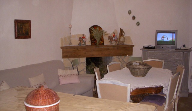 The blue holiday home of La Pervinca