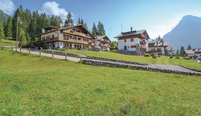 This practically furnished vacation apartment is part of a residence at the entrance to the ancient