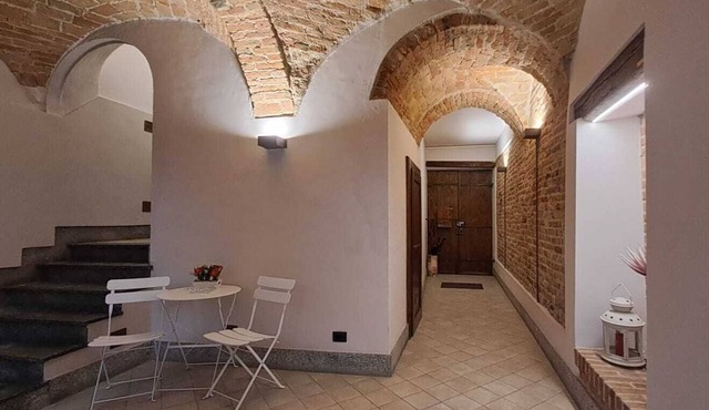 Vacation Home La Bisbetica, apartment in the Old Town