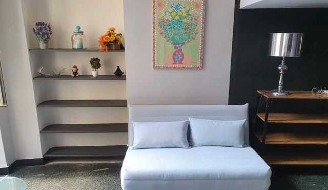 VERY COMFORTABLE APARTMENT GENOA HISTORIC CENTER