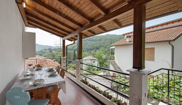 Villa 'Chiara' with Mountain View and Private Terrace
