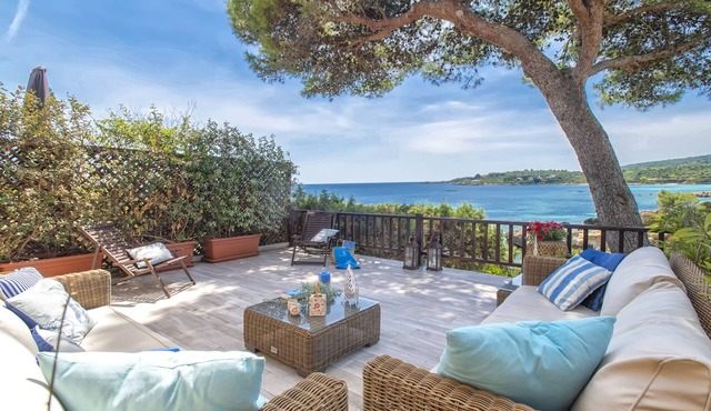 Villa Elicriso Le Bombarde, spectacular sea view