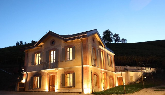 Villa Giobatta: Exclusive villa in Cannubi - Barolo