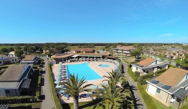 Villa in Cecina Mare near Sandy Beaches