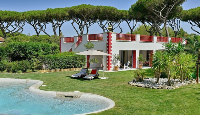 Villa in Marina Di Bibbona with 4 bedrooms sleeps 8