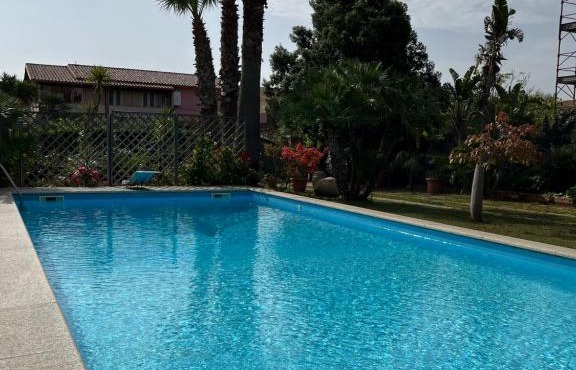 Villa Iris