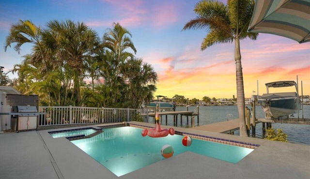 Water Lover's Paradise | Waterfront Private Dock Heated Pool