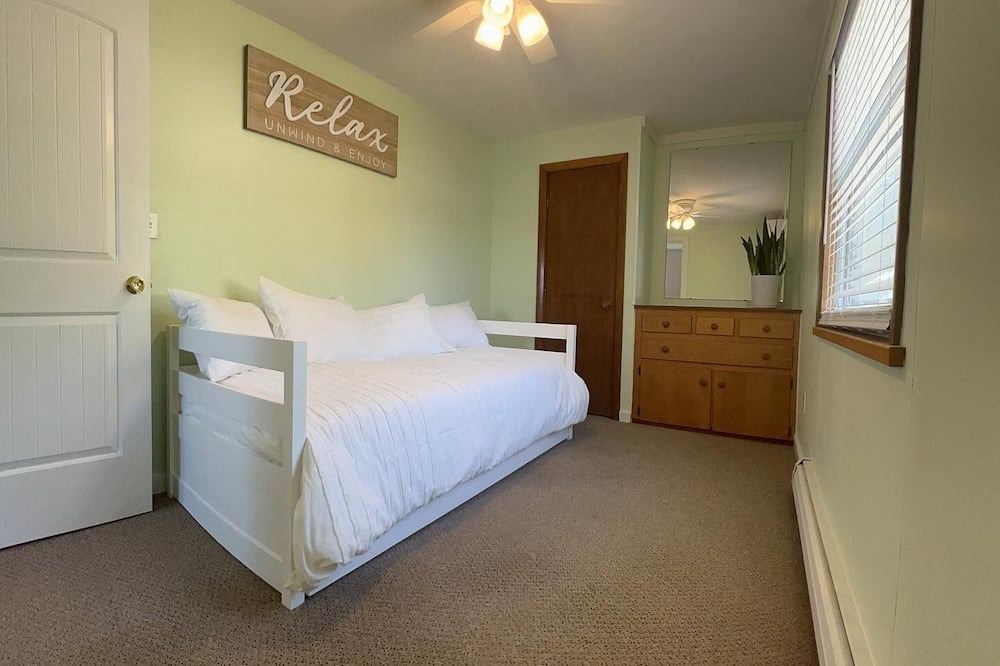 Photo of Bedroom in Lincoln
