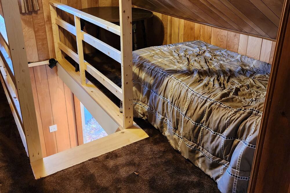 Photo of Bedroom in Kingfield