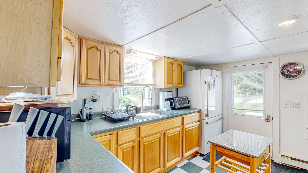 Photo of Kitchen in New Harbor