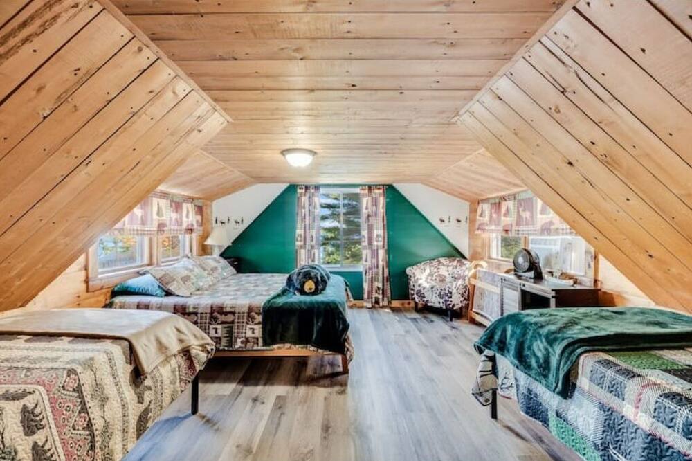 Photo of Bedroom in East Corinth