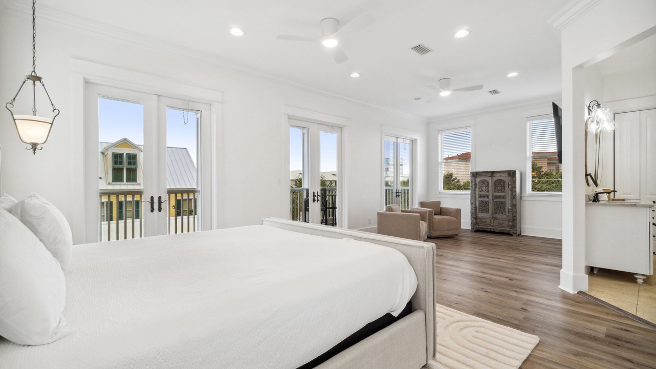 Photo of Bedroom in Frangista Beach