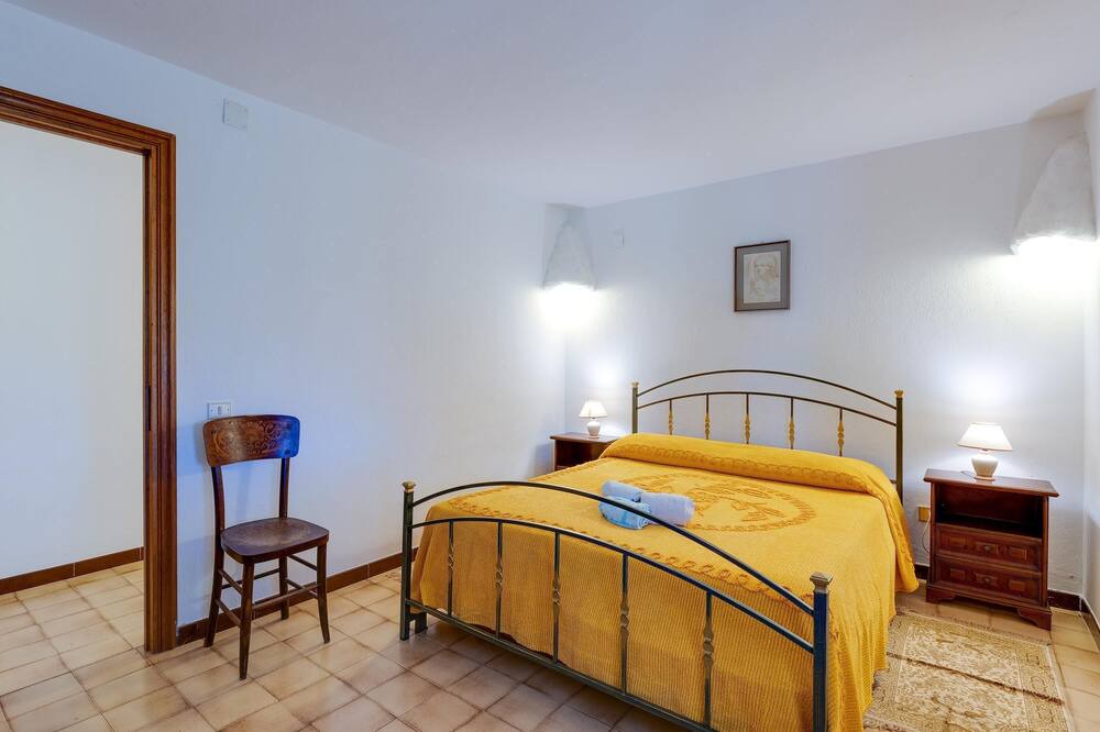 Photo of Bedroom in S'Archittu