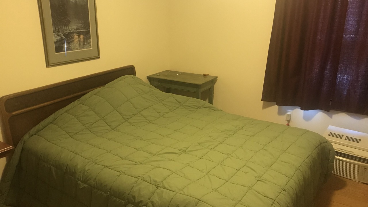 Photo of Bedroom in East Central Franklin