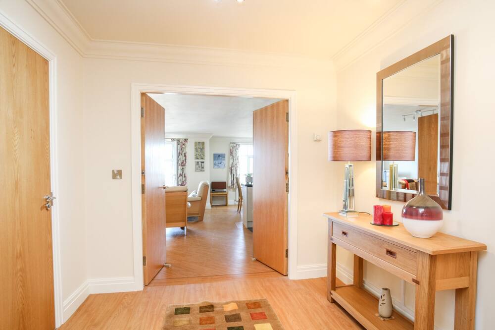 Photo of Bedroom in Edern