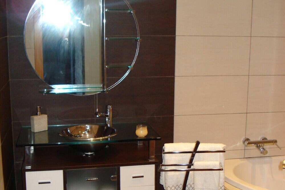 Photo of Bathroom in Ponta Delgada