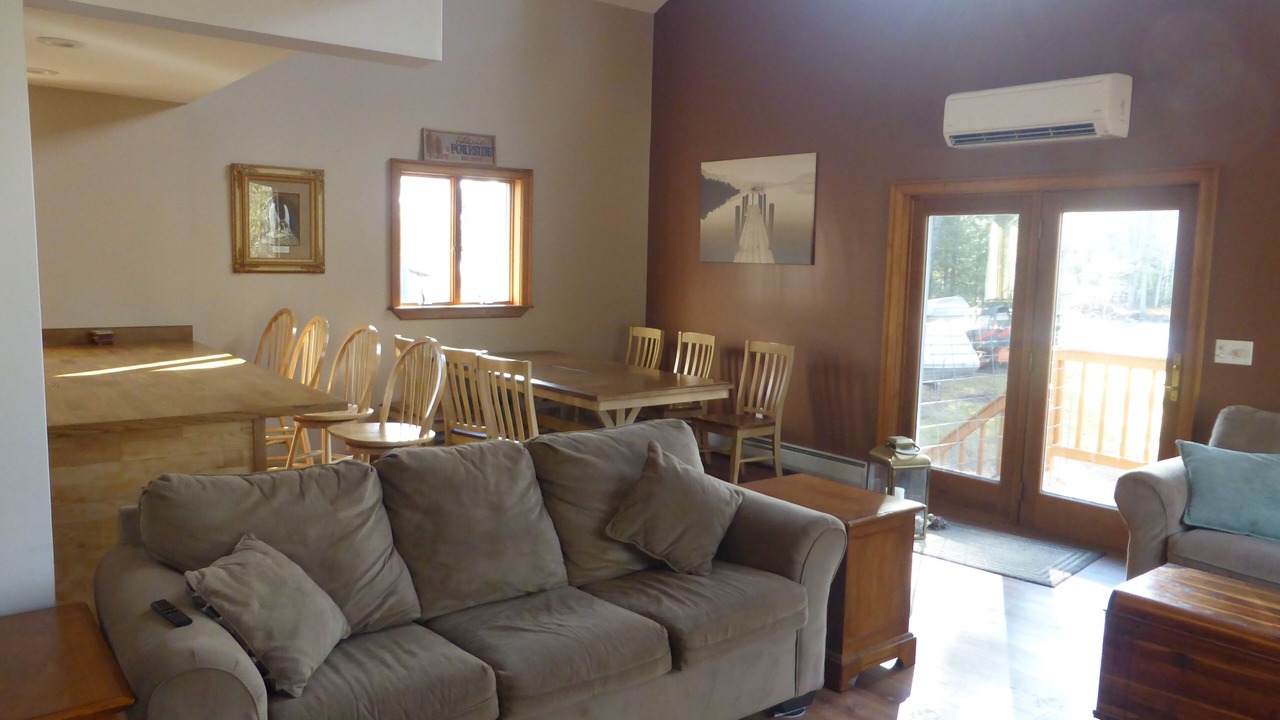 Photo of Livingroom in North Penobscot