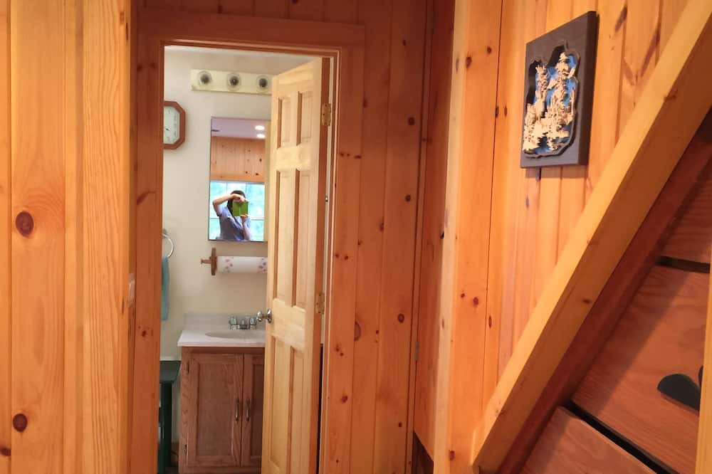 Photo of Bathroom in Hanover