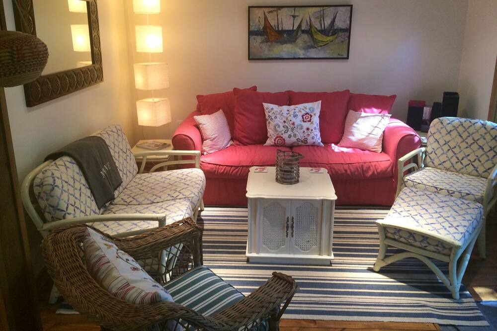 Photo of Livingroom in Pemaquid