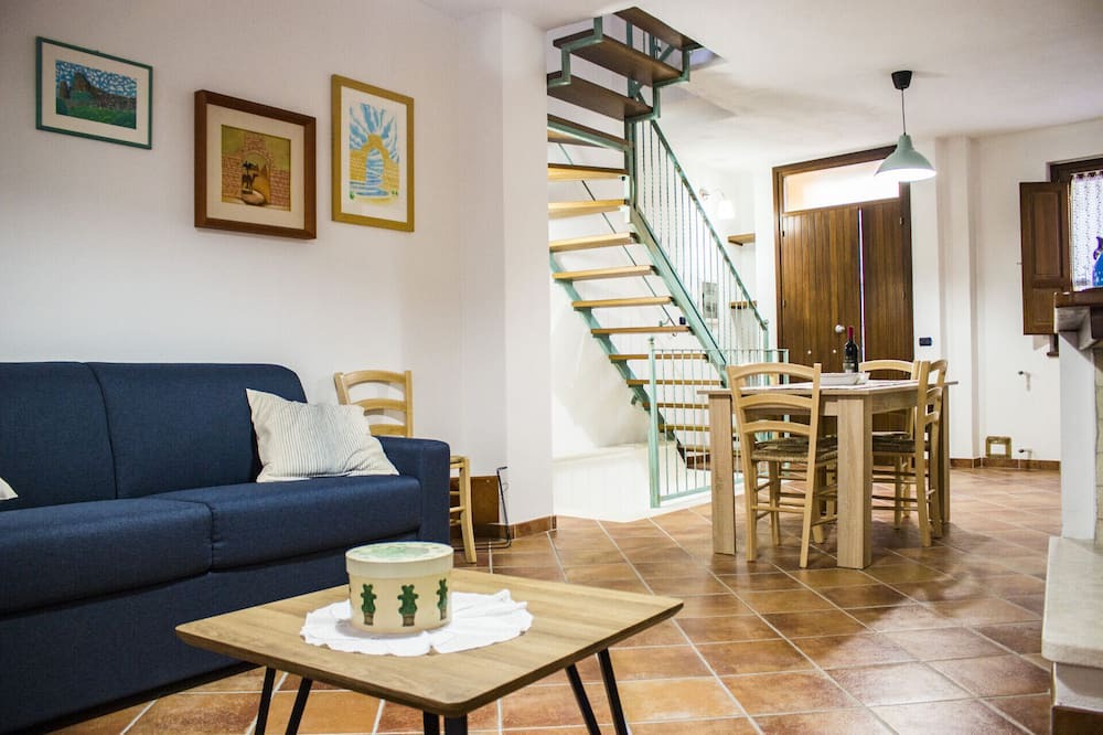 Photo of Livingroom in Ulassai