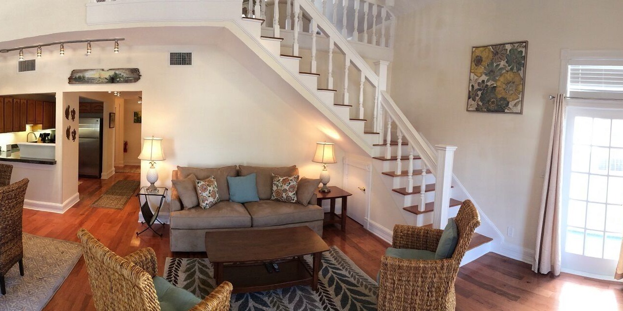 Photo of Patio Balcony in Uptown - Upper Duval