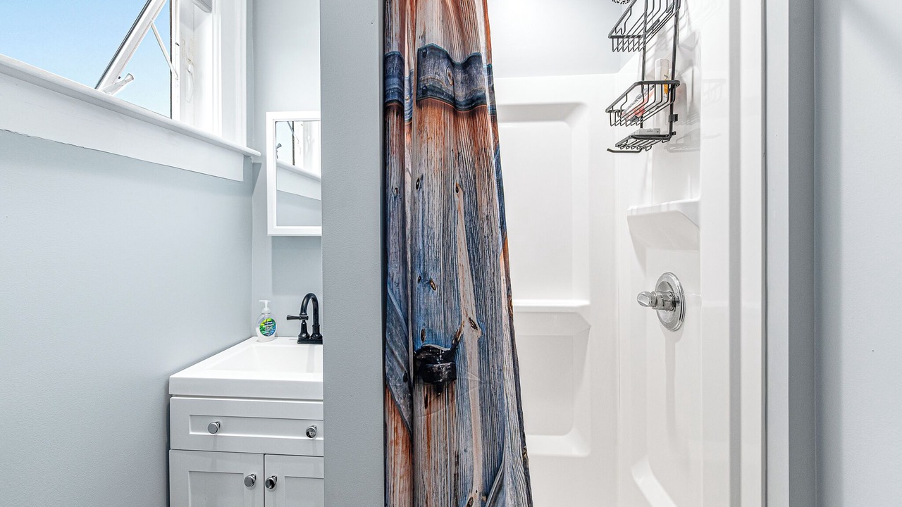 Photo of Bathroom in Colebrook