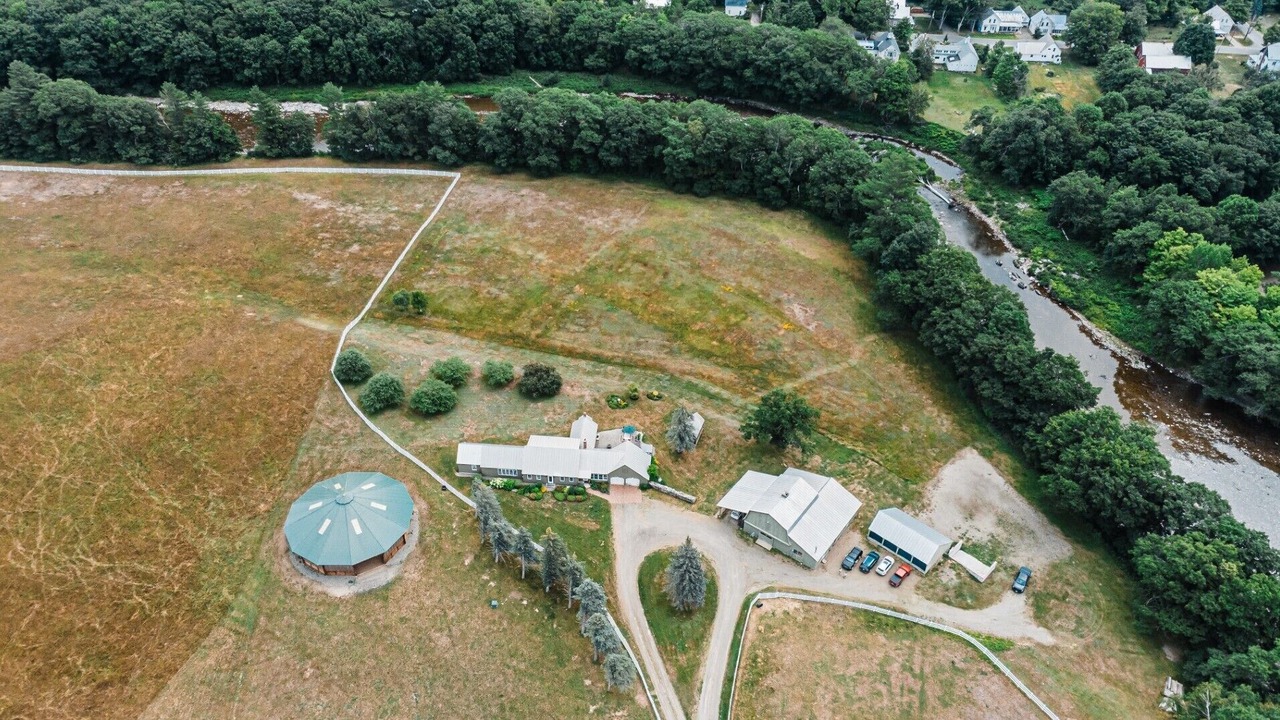 Photo of Outdoor in Kingfield