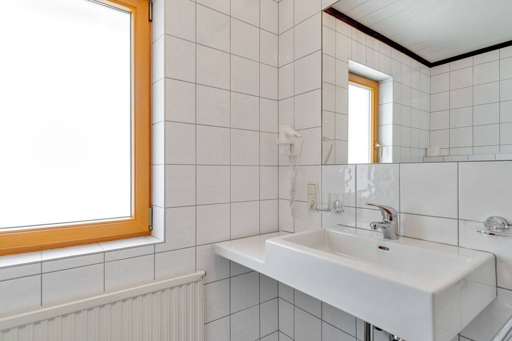 Photo of Bathroom in Kappl