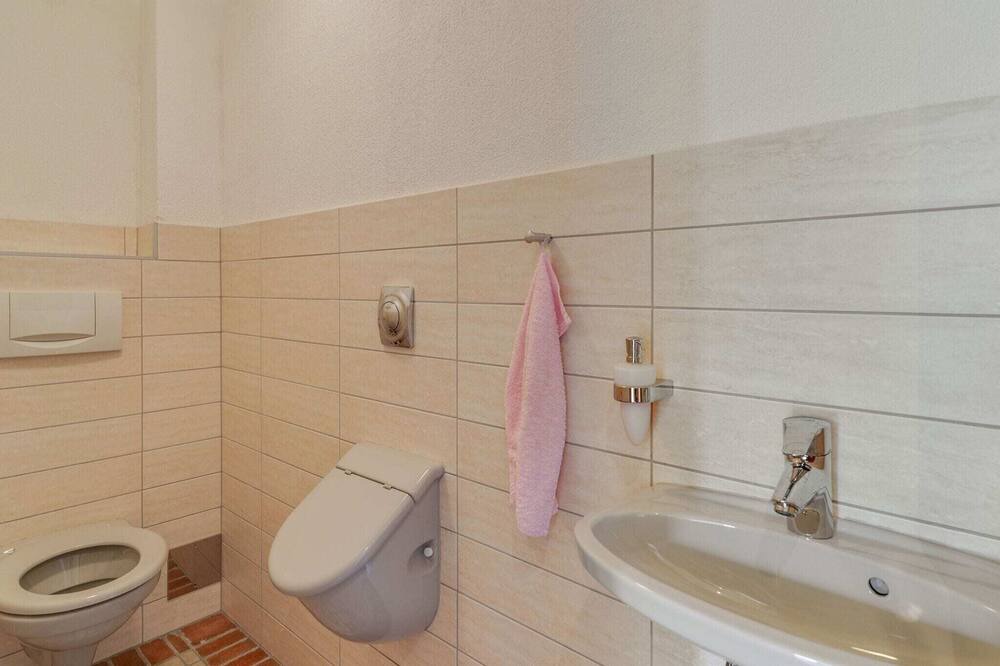 Photo of Bathroom in Kappl
