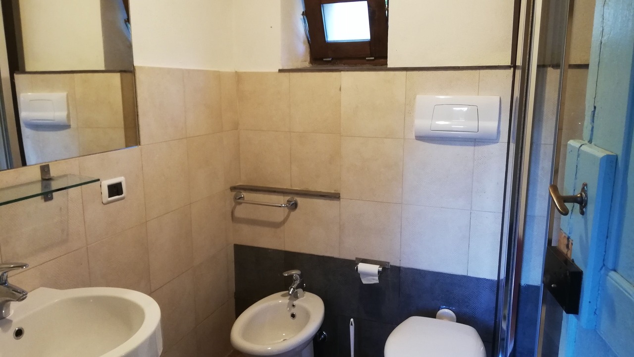 Photo of Bathroom in Baunei