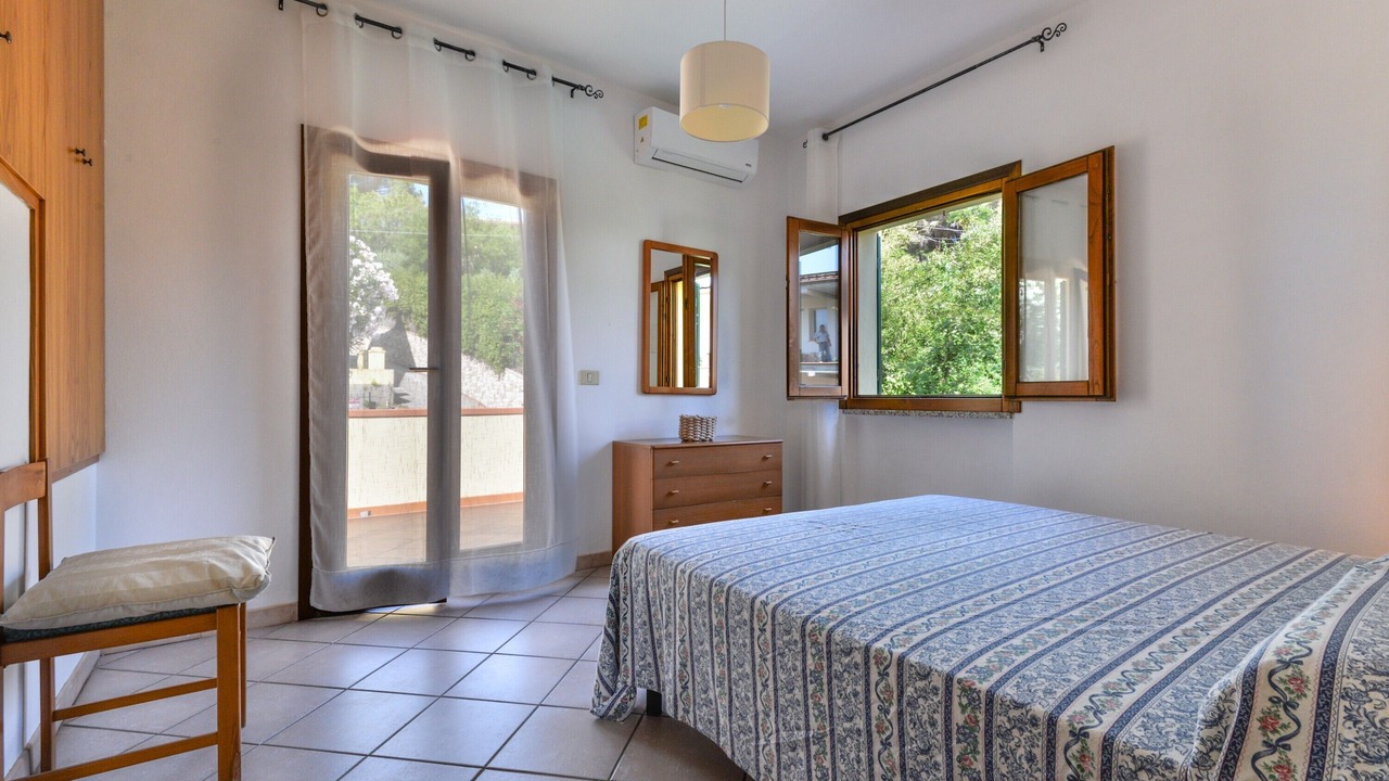 Photo of Bedroom in Procchio