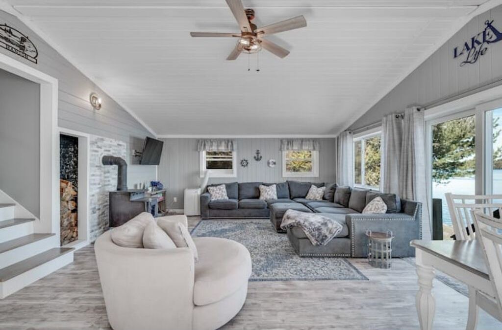 Photo of Livingroom in East Corinth