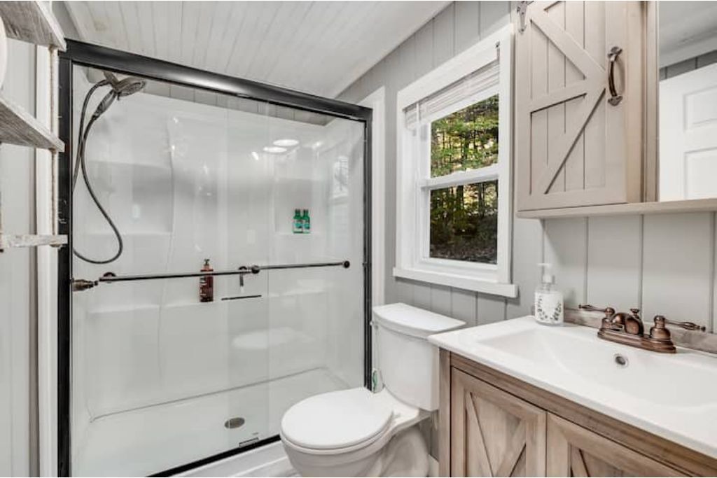 Photo of Bathroom in East Corinth