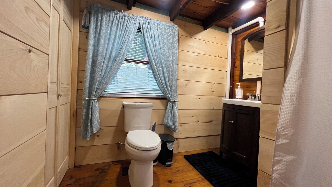 Photo of Bathroom in East Holden