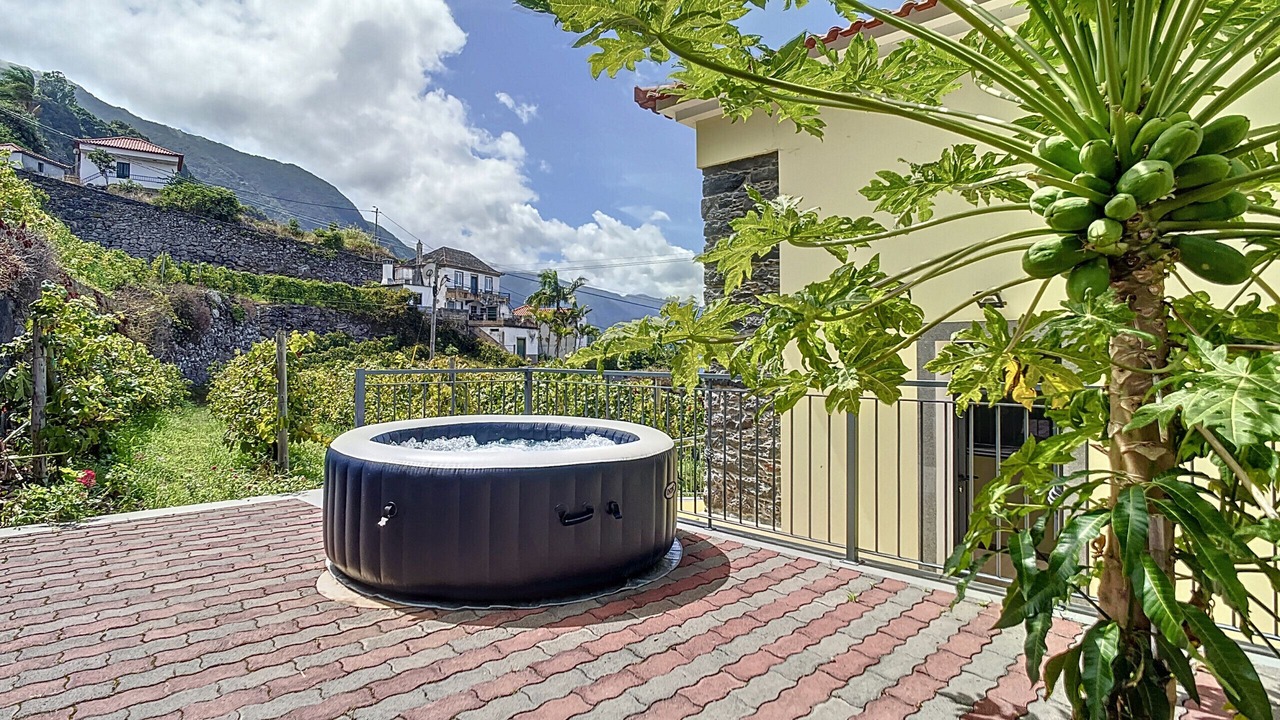 Photo of Patio Balcony in Ponta Delgada