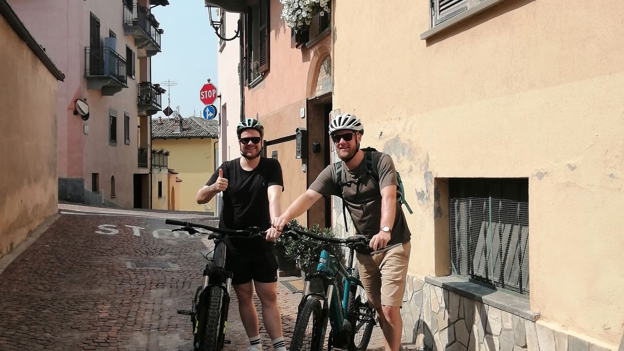 Photo of Others in La Morra