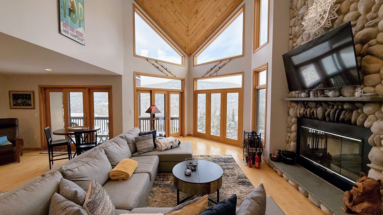 Photo of Livingroom in Carroll