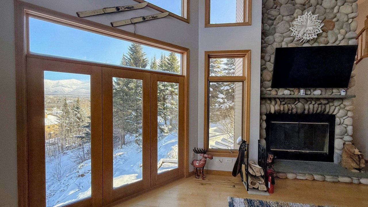 Photo of Livingroom in Carroll