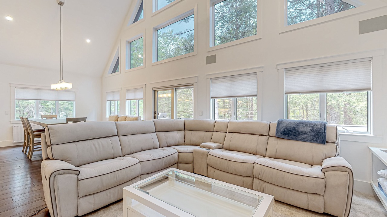 Photo of Livingroom in Dixfield