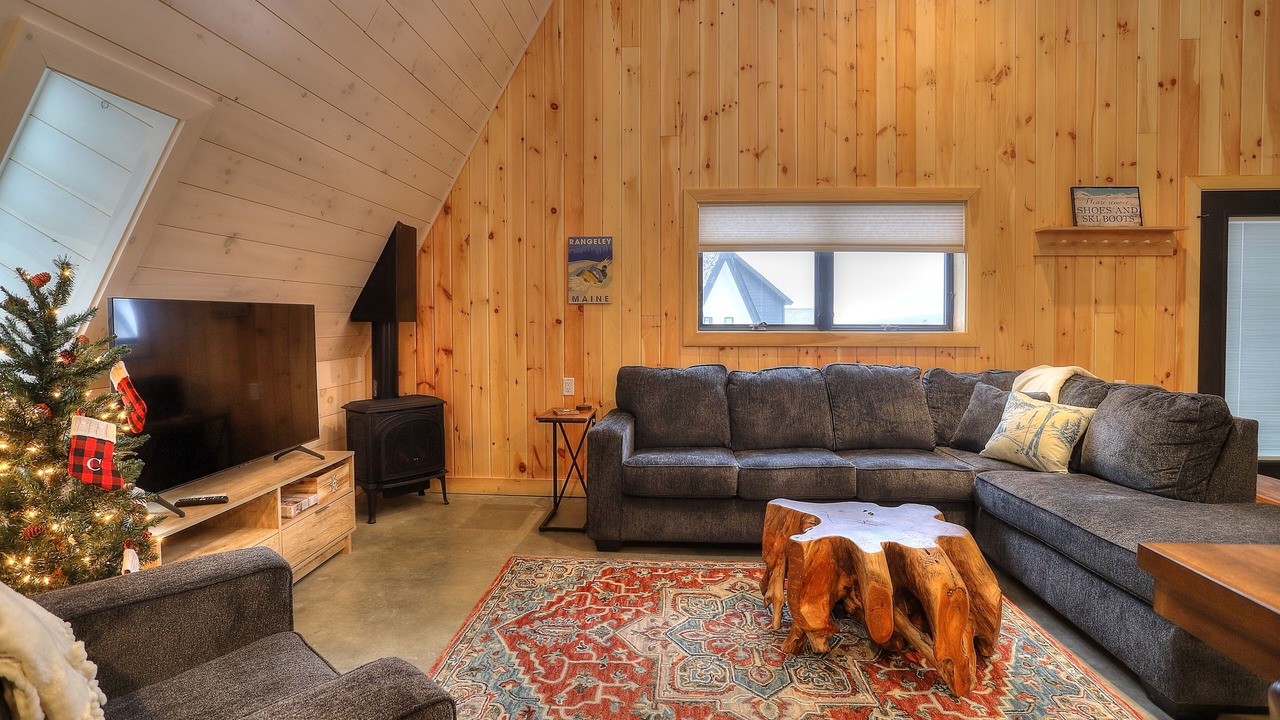 Photo of Livingroom in Rangeley