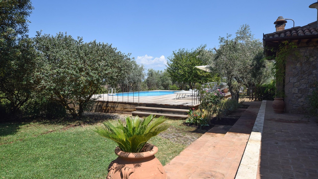 Photo of Outdoor in Corbara