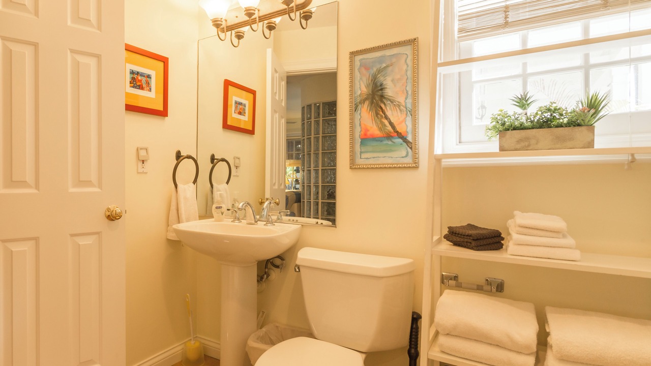 Photo of Bathroom in Historic Seaport