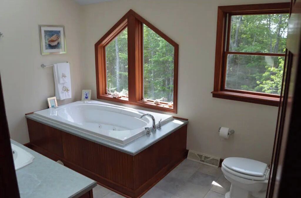 Photo of Bathroom in Columbia Falls