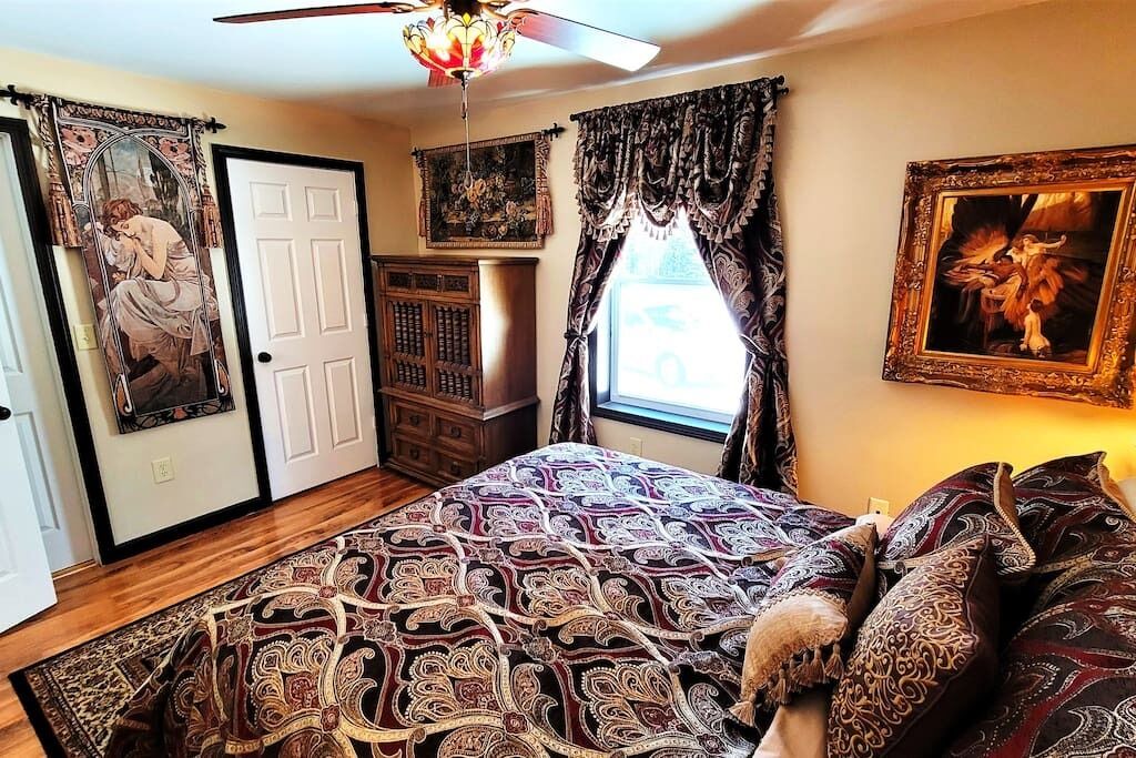 Photo of Bedroom in Old Town