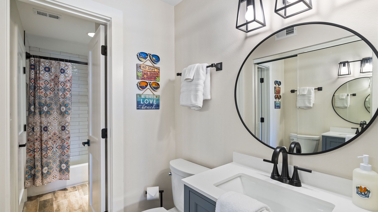 Photo of Bathroom in Crystal Beach