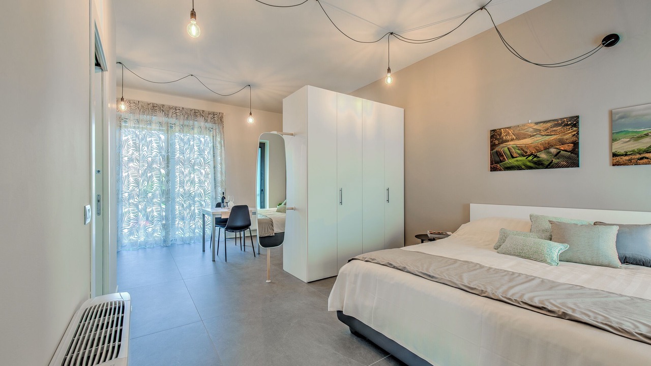 Photo of Bedroom in Barolo