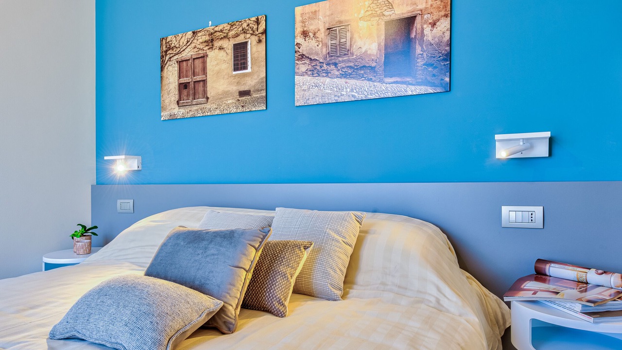 Photo of Bedroom in Barolo
