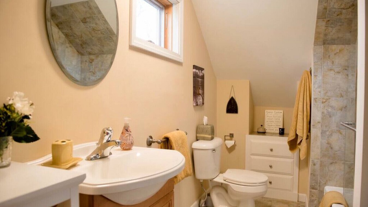 Photo of Bathroom in Eden Mills